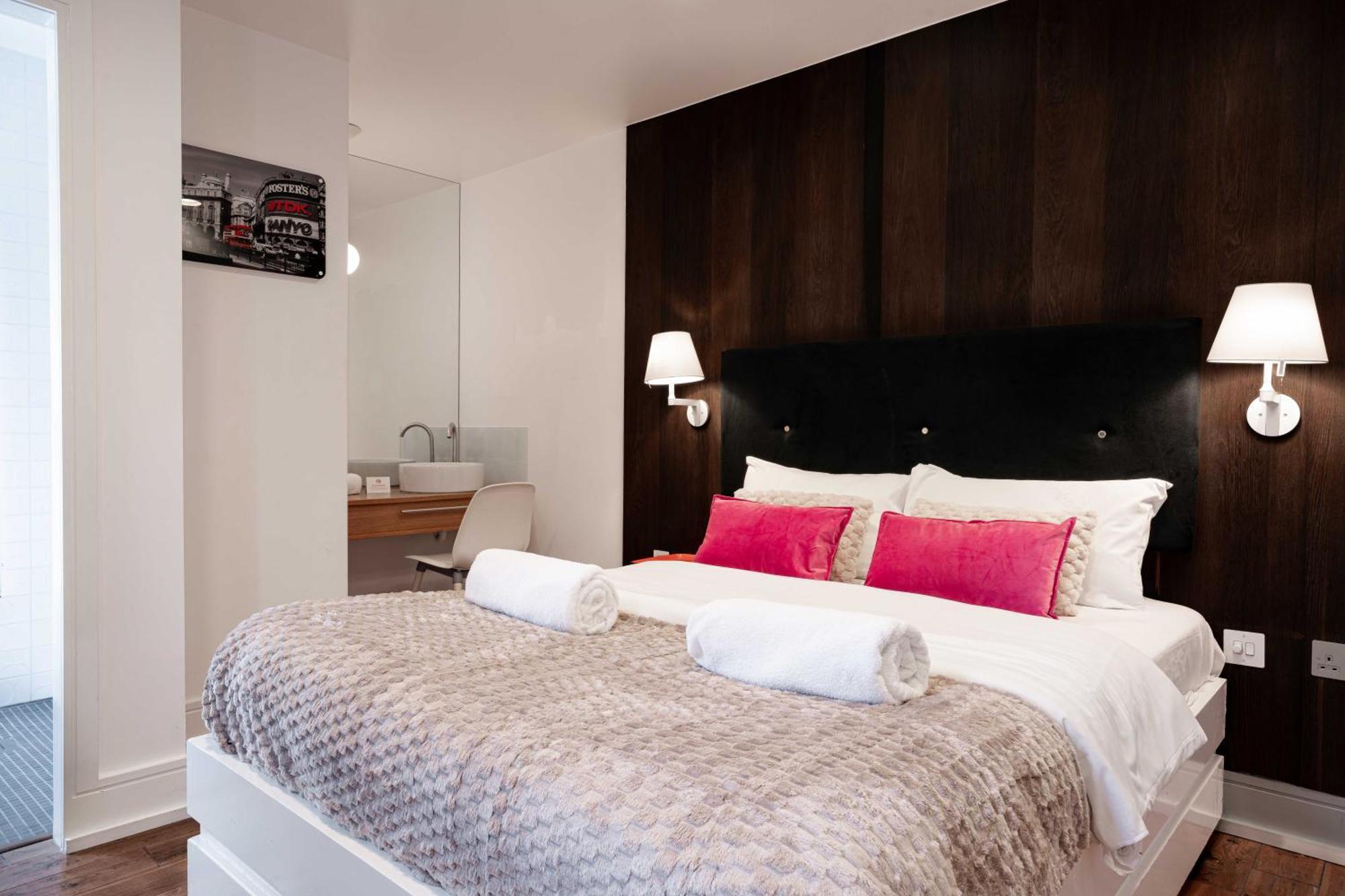The Whitechapel Hotel London Ngoại thất bức ảnh